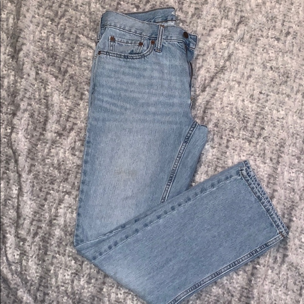 Old Navy blue jeans size 30 x 32